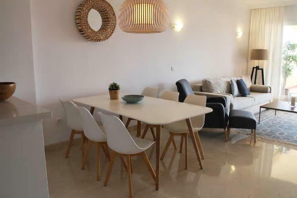 Ref 12 Luxury Aparment With Views Apartman Marbella Kültér fotó